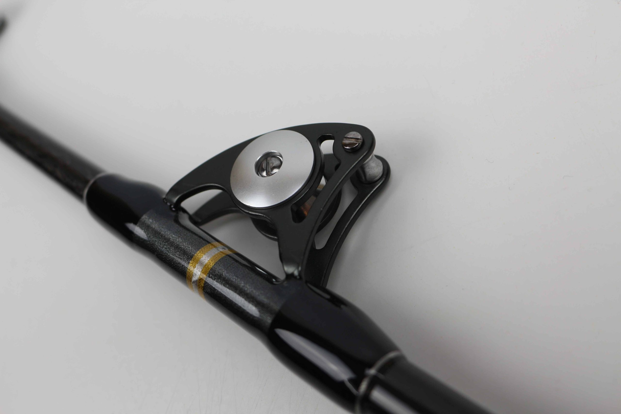 SHIMANO Tyrnos A Stand Up - Canna Da Pesca 1,65 M, 701 G, Resistente E Affidabile Per La Pesca Sportiva