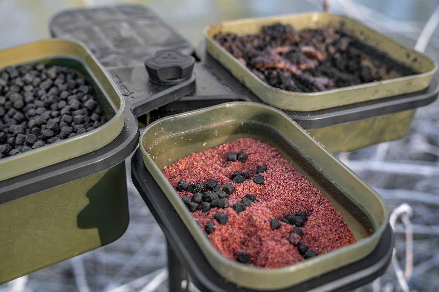 Korum Compact Bait Waiter Set - Image 4