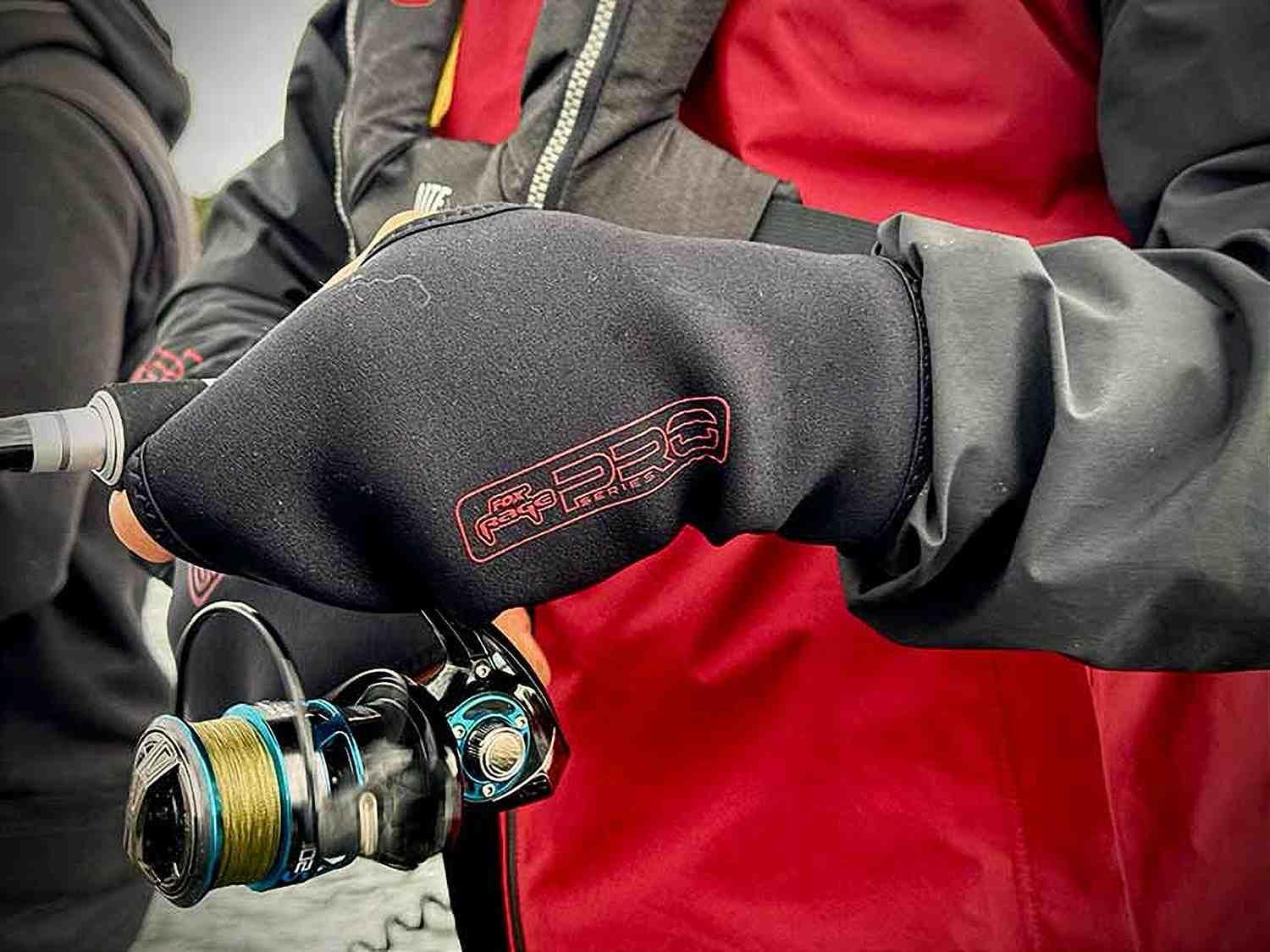 Fox Rage Neoprene Mitts - Image 14