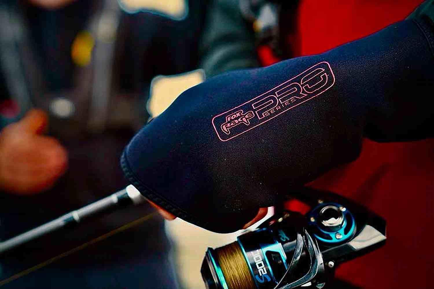 Fox Rage Neoprene Mitts - Image 23