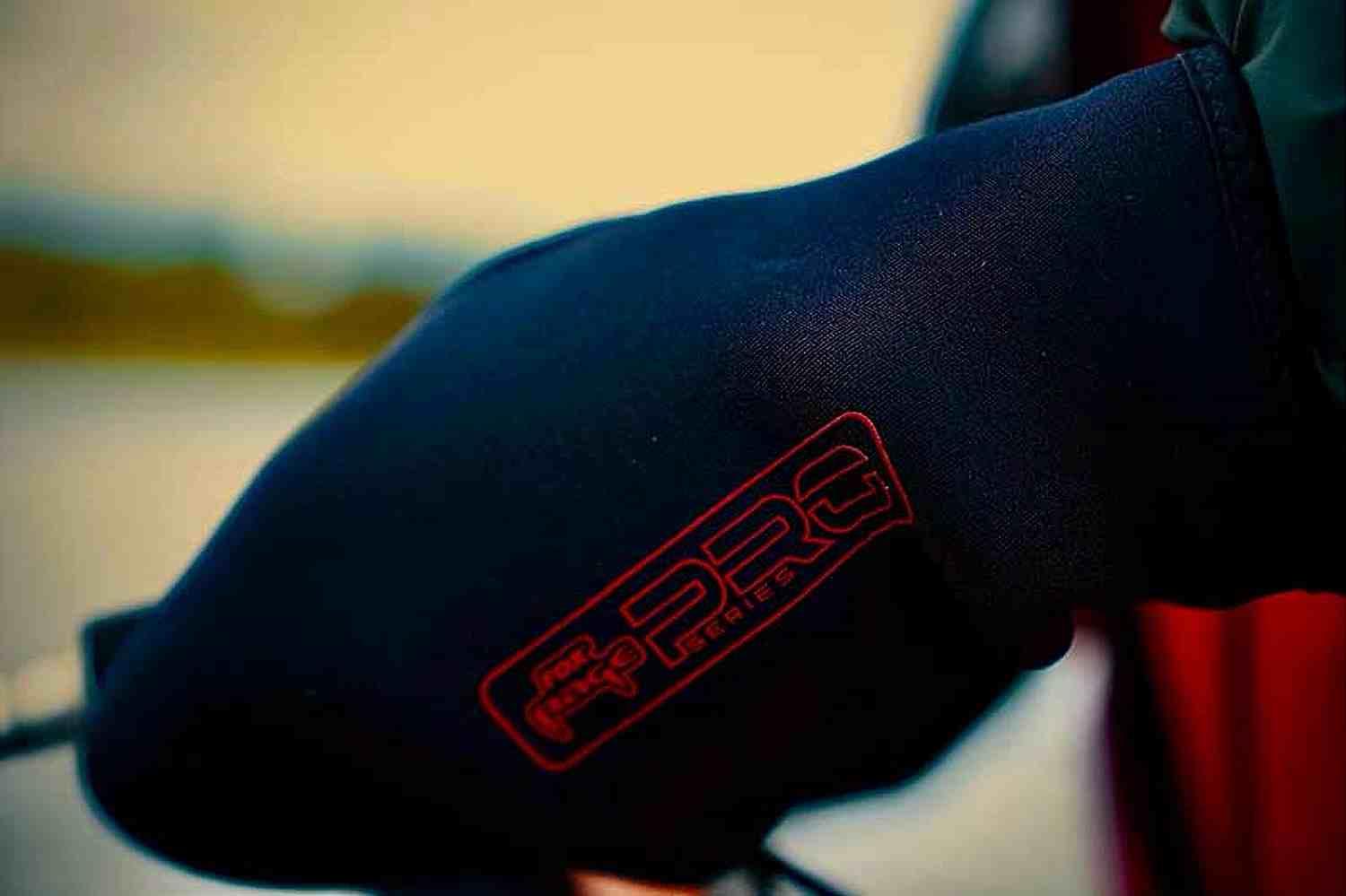 Fox Rage Neoprene Mitts - Image 25