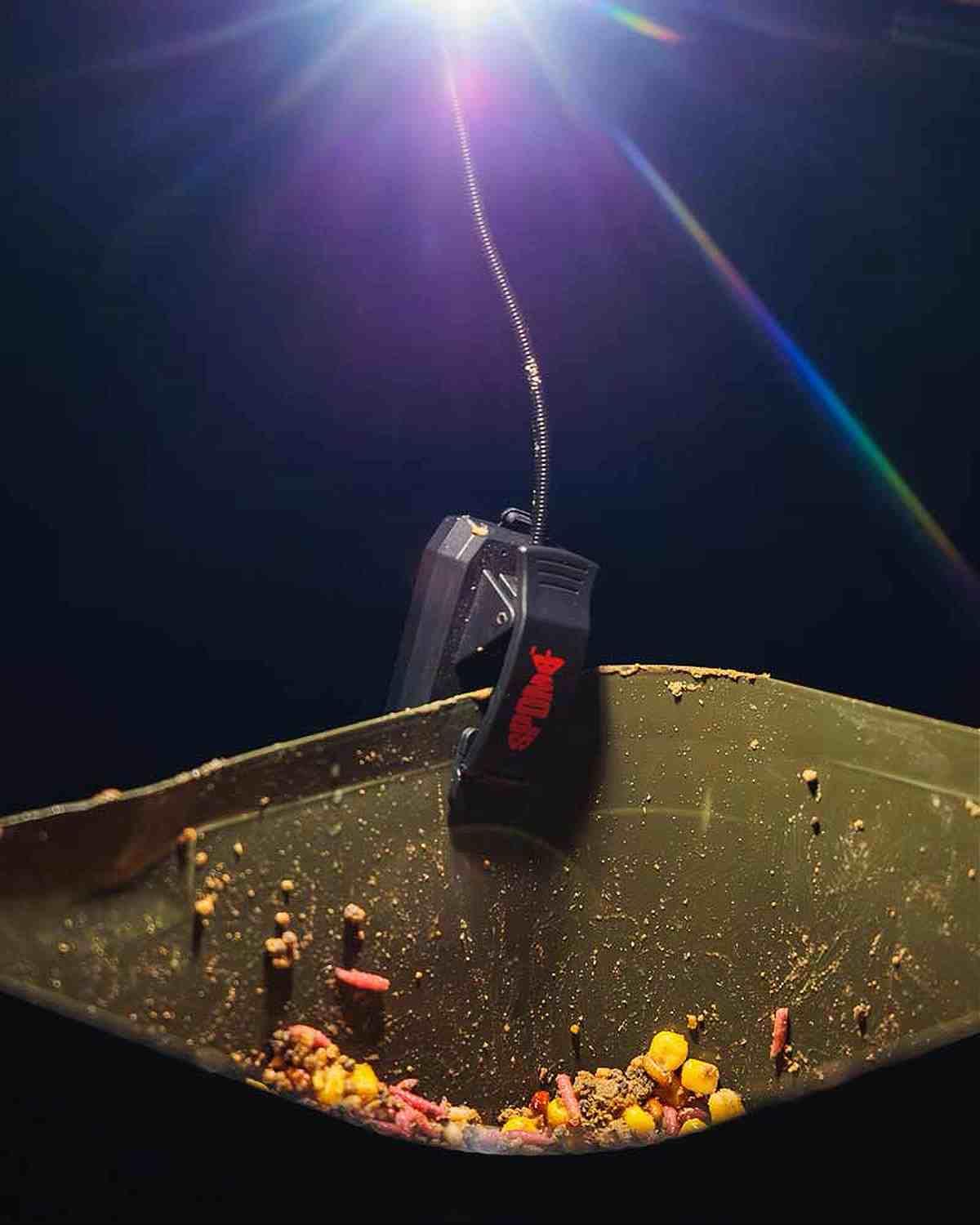 Spomb Tripod/Bucket Light - Image 7