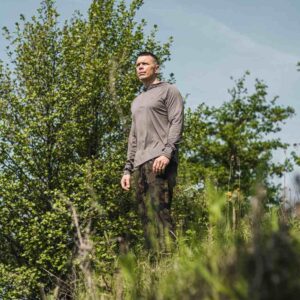 Korda UPF Hooded Top - Charcoal